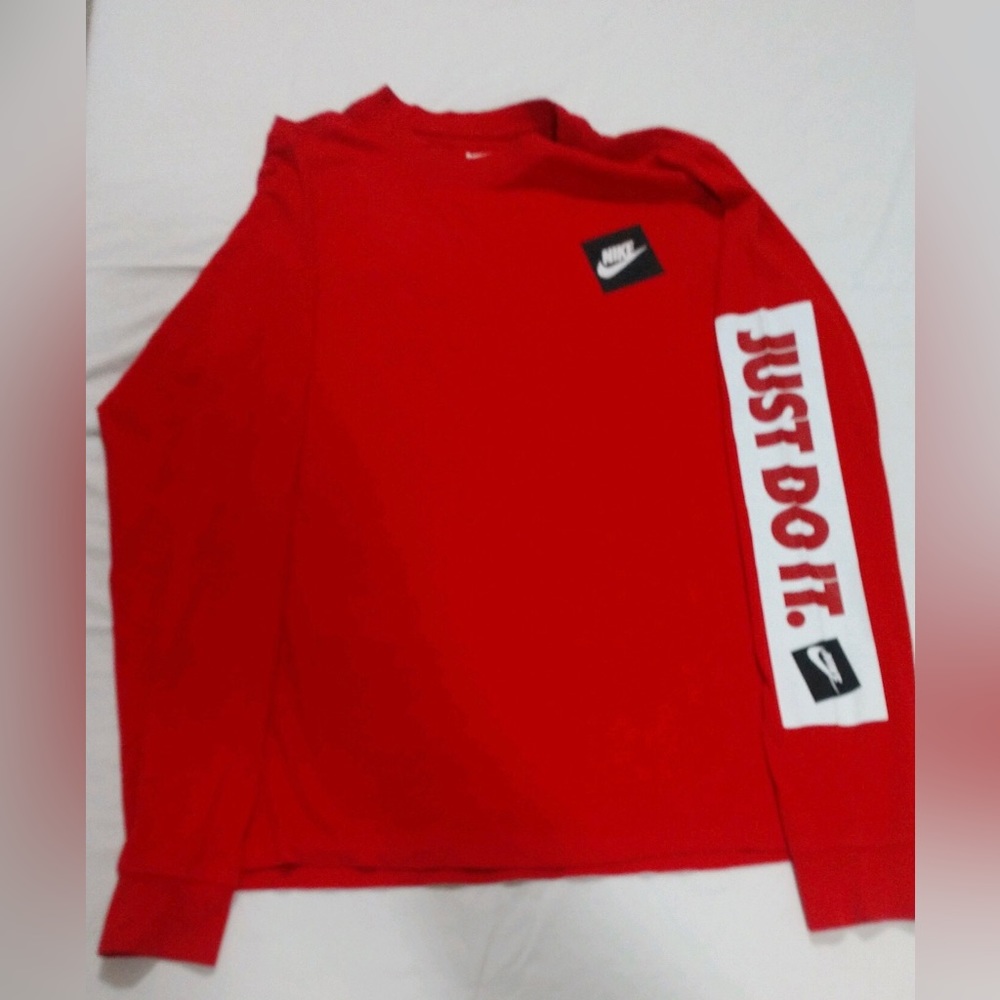 Men Red Long Sleeve Nike Shirt.